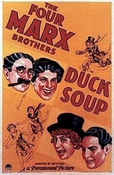 La guerra lampo dei fratelli Marx La guerra lampo dei fratelli Marx