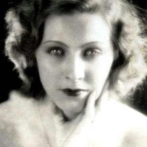 Nora Gregor