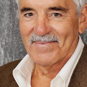 Dennis Farina