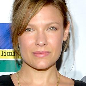 Famous people and celebrities born on October 13 | TakeMeBack.to