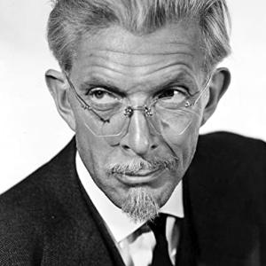 Alan Napier