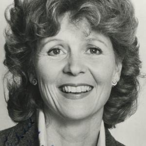 Angela Thorne