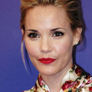 Leslie Bibb