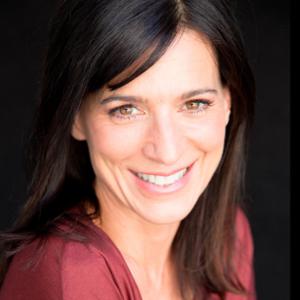 Perrey Reeves