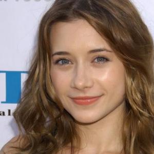 Olesya Rulin