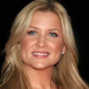 Jessica Capshaw