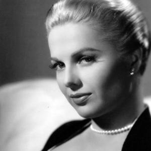 Martha Hyer