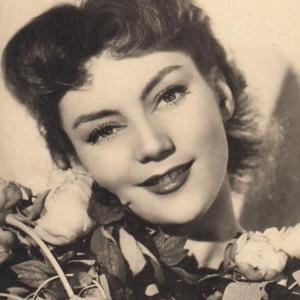 Yvette Lebon