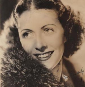 Molly Lamont