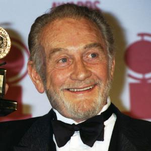 Roy Dotrice