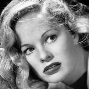 Peggy Cummins