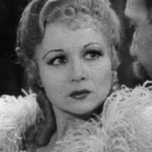 Sharon Lynn