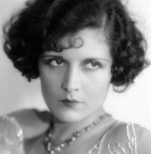 Evelyn Brent