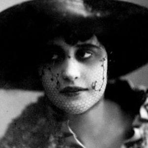 Vera Kholodnaya